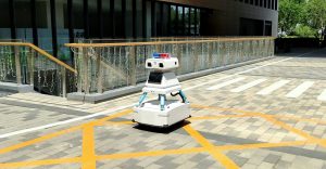 科技园区全天候的守护者：APV-SD安保巡逻机器人